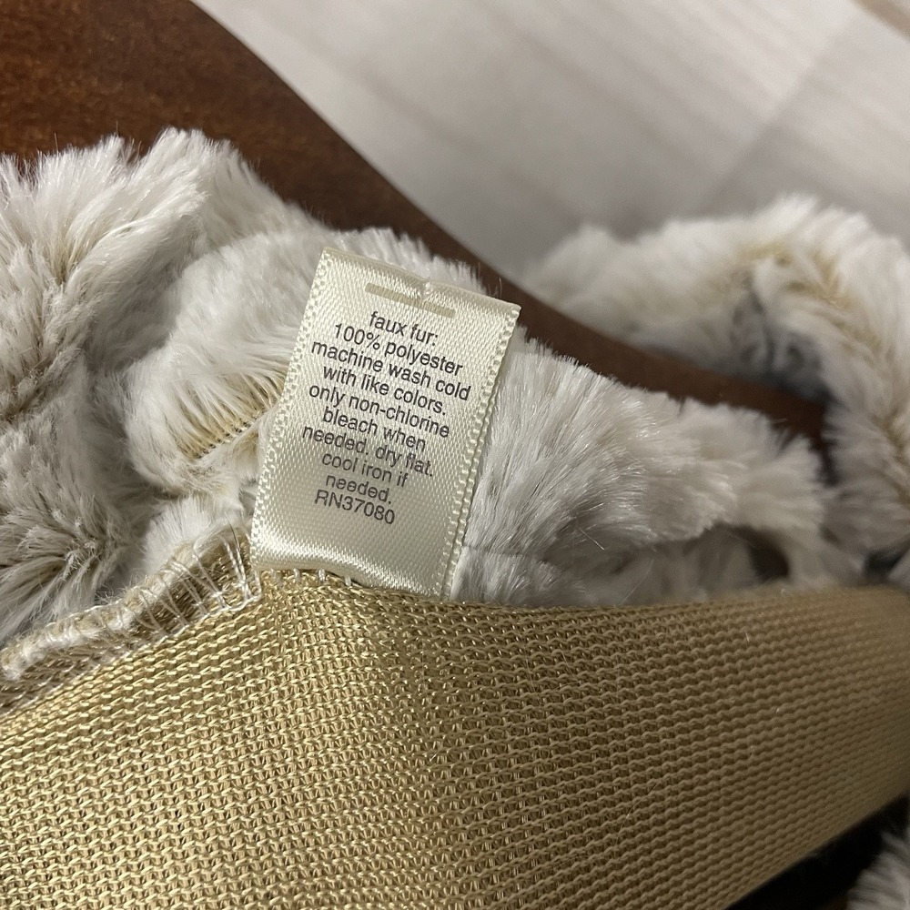Cato‎ Faux Fur Poncho White-0002 - Picture 6 of 7
